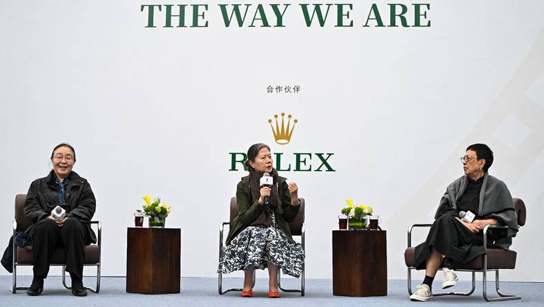 迟到的诚实:许鞍华为何总在多年后重谈演员的“不对”
